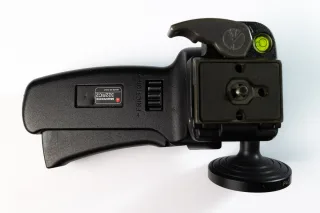 Manfrotto 322-RC2 grip head - £120 (used but mint)